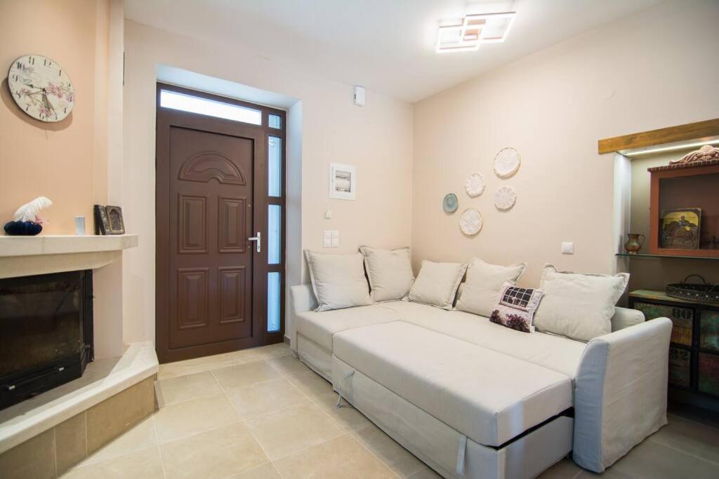 Papa-Antonis Stone House Villa ซารอส ภายนอก รูปภาพ
